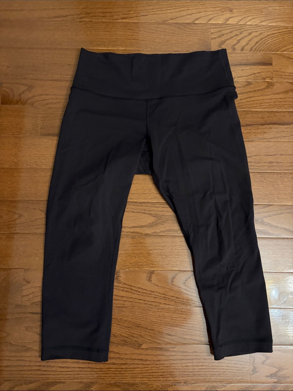 lululemon athletica Black Capri Leggings